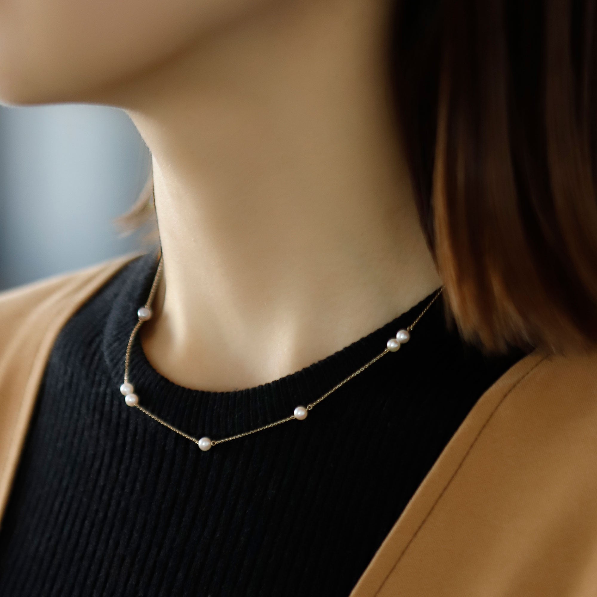 The necklace is a short type necklace with a total length of 37cm. We also recommend adding an adjuster to wear it longer.