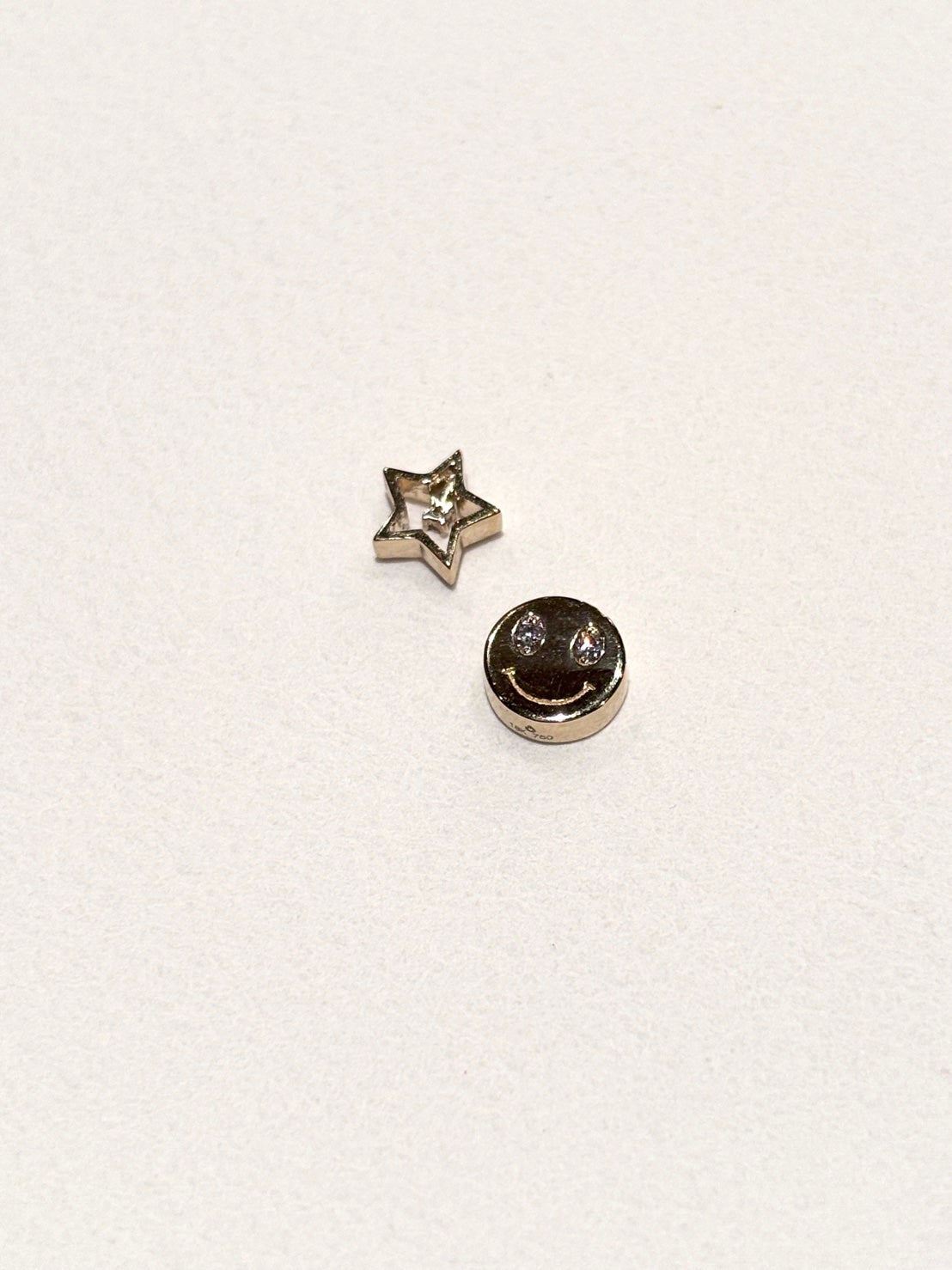 You are a Star 18金チャーム 税込53,900円 / Happy face 18金・ダイアモンドチャーム 税込135,300円