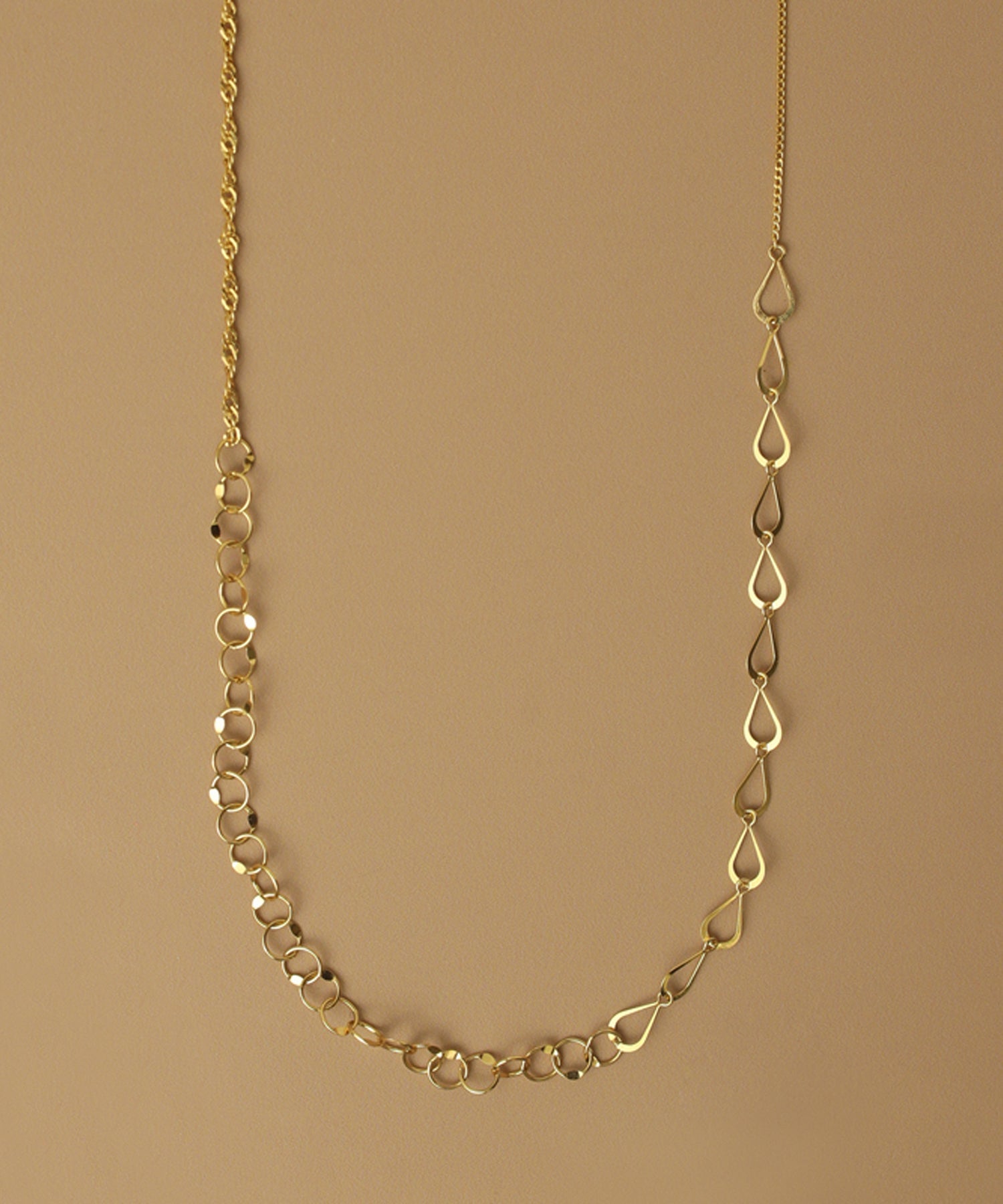 LE-AN215　K18　￥212,300 (税込)